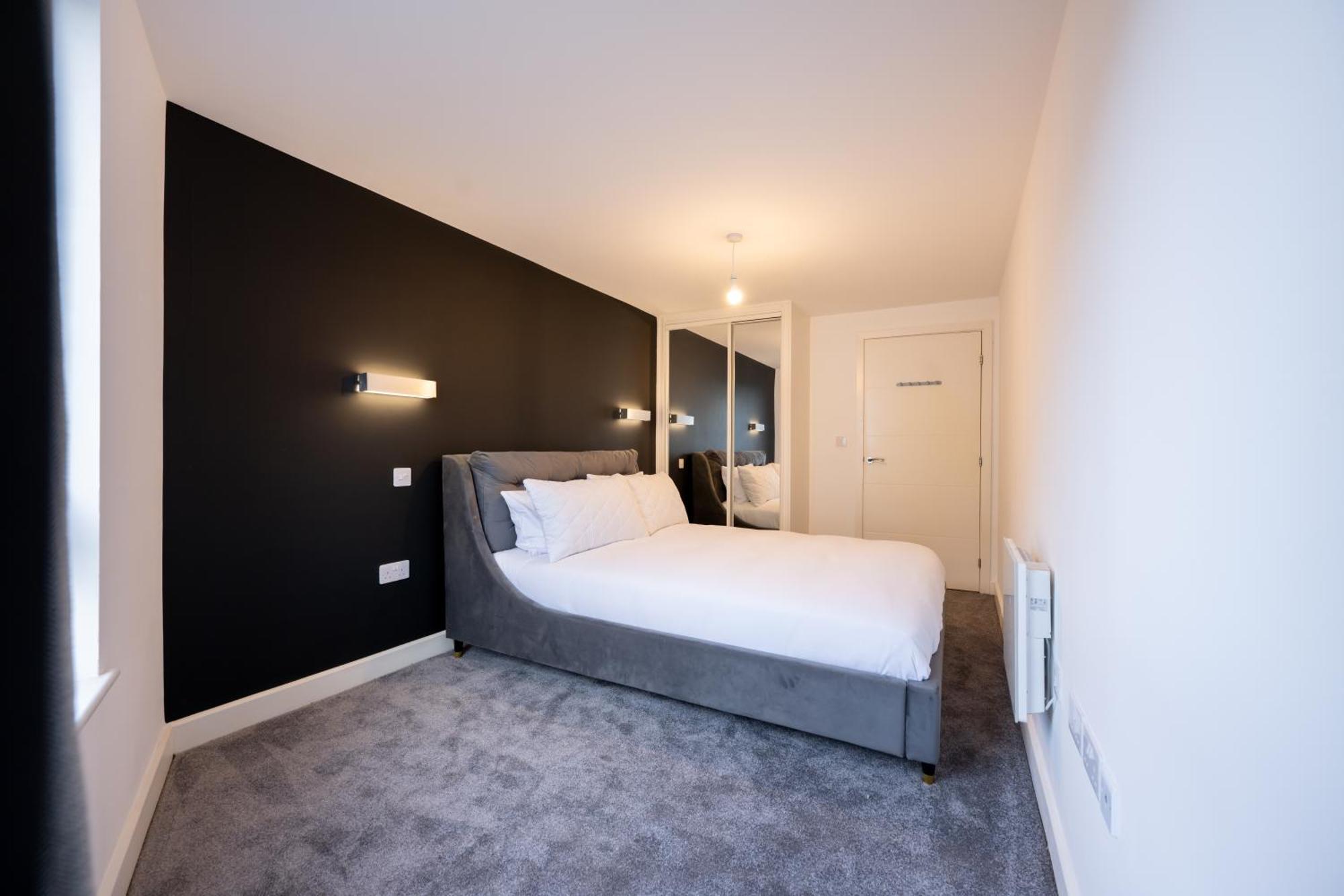 Luxury Apartment By Ocean Village Marina Southampton Extérieur photo