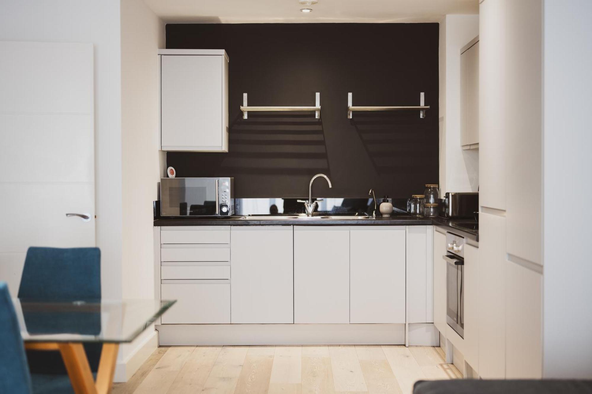 Luxury Apartment By Ocean Village Marina Southampton Extérieur photo